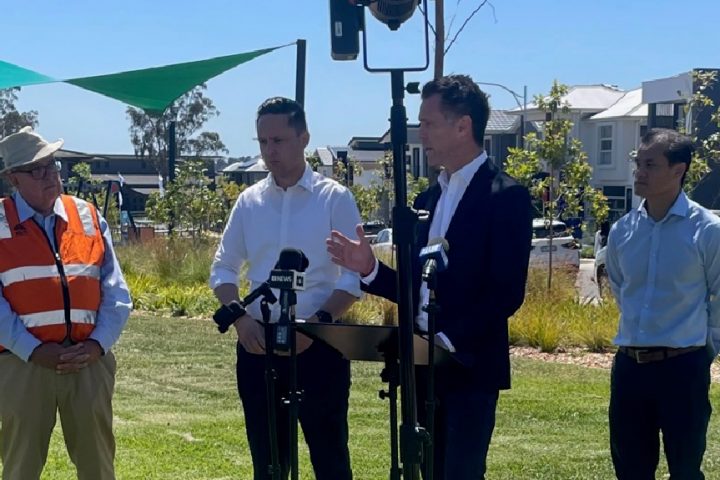 Premier and Minister at HomeWorld Leppington for Announcement